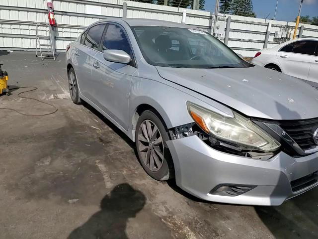 Nissan Altima 2017