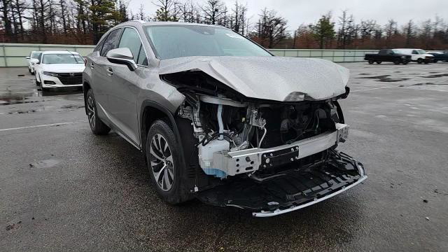 Lexus RX 2022