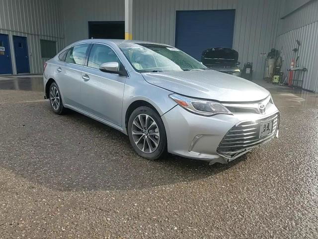 Toyota Avalon 2016
