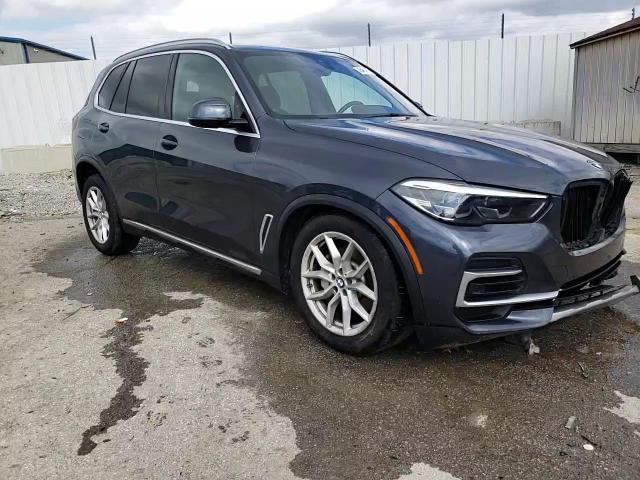BMW X5 2022