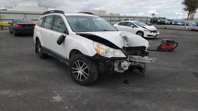 Subaru Outback 2010