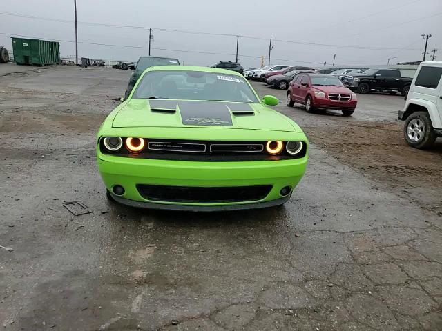 Dodge Challenger 2015