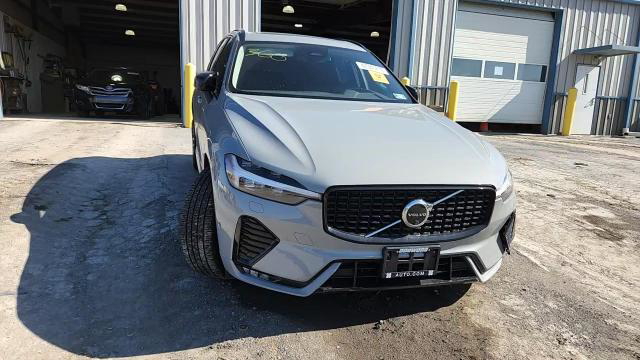 Volvo XC60 2025