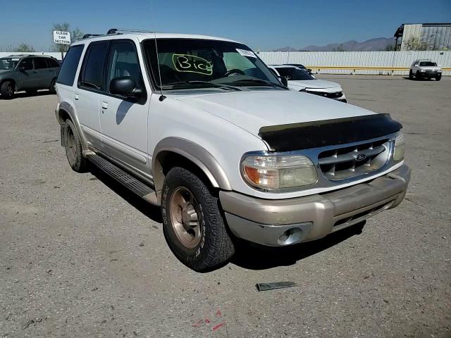 Ford Explorer 2000