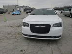Chrysler 300 2016