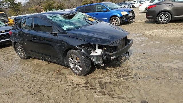 Hyundai Elantra 2018