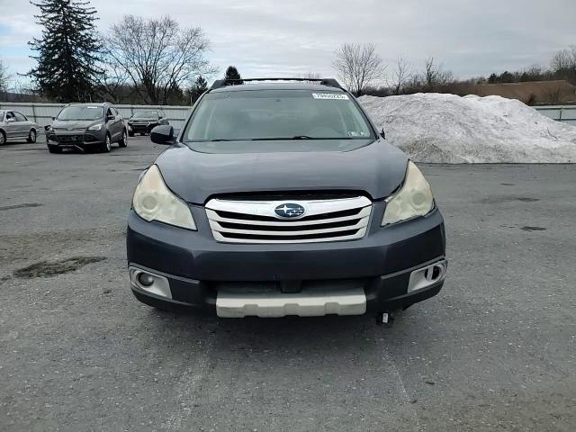 Subaru Outback 2010