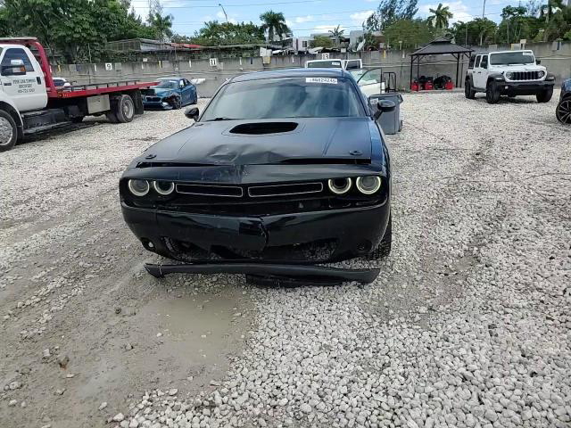 Dodge Challenger 2015
