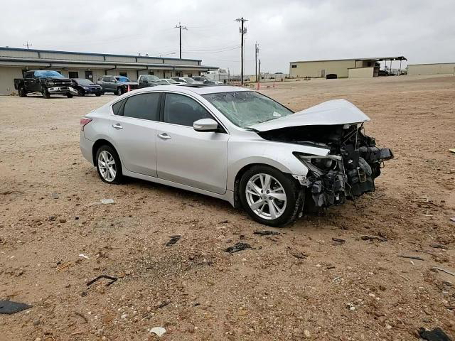 Nissan Altima 2015