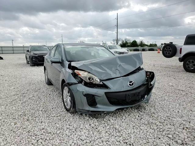 Mazda 3 2012