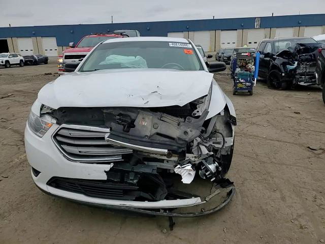 Ford Taurus 2017
