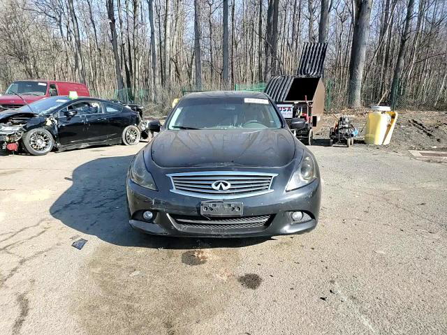 Infiniti G 2012