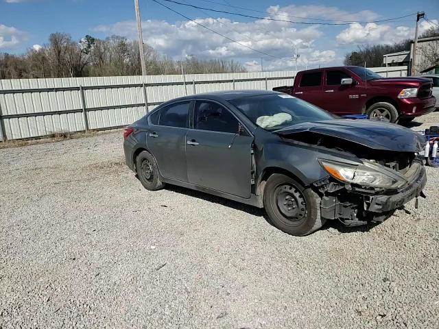 Nissan Altima 2016