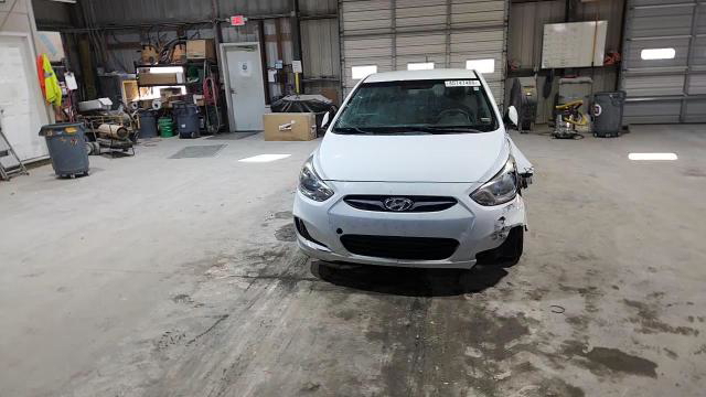 Hyundai Accent 2014