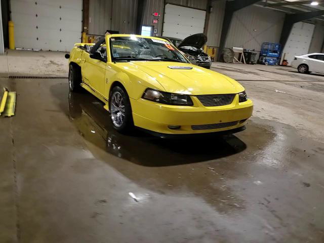 Ford Mustang 2001