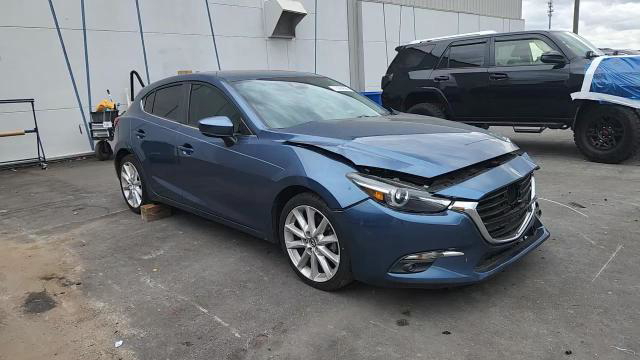 Mazda 3 2017