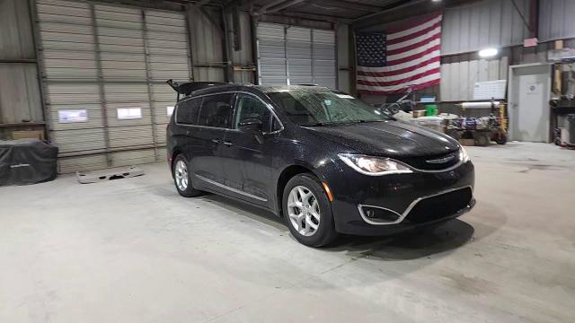 Chrysler Pacifica 2019
