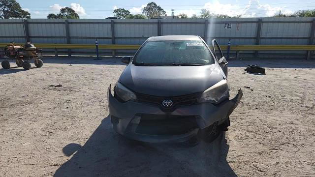 Toyota Corolla 2015