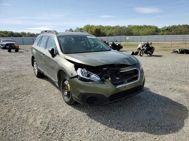 Subaru Outback 2017