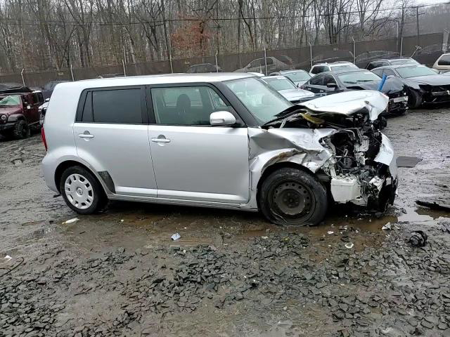 Scion xB 2011