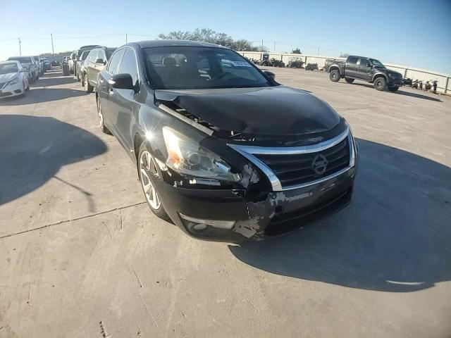 Nissan Altima 2014