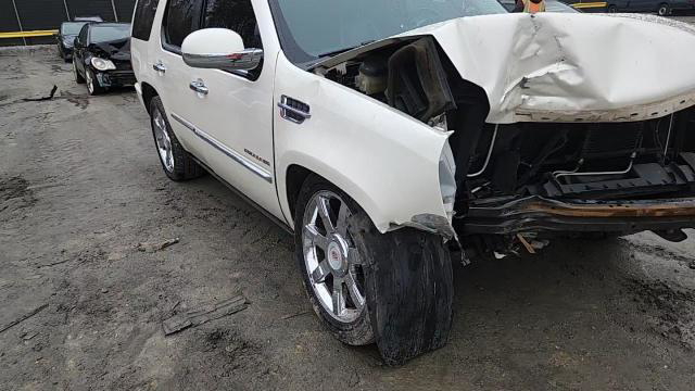 Cadillac Escalade 2012