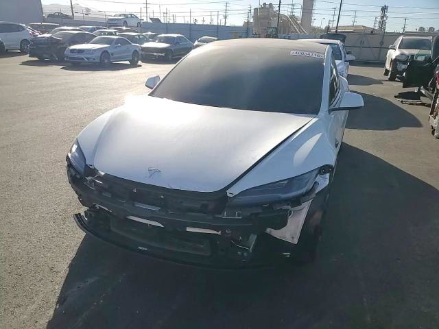 Tesla Model 3 2025