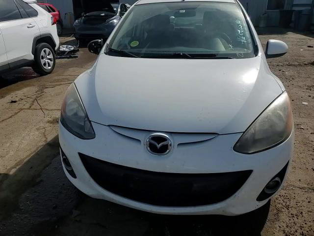 Mazda 2 2012