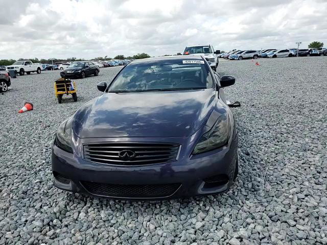 Infiniti G 2008