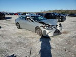Lexus ES 2019