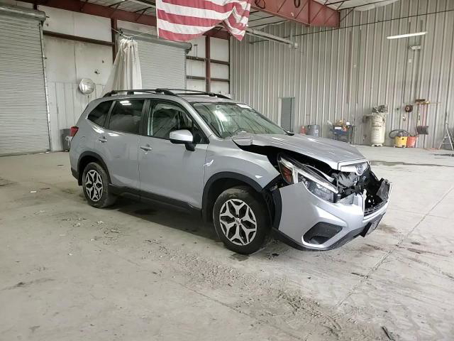 Subaru Forester 2021