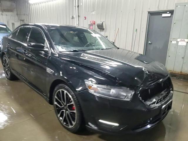 Ford Taurus 2017