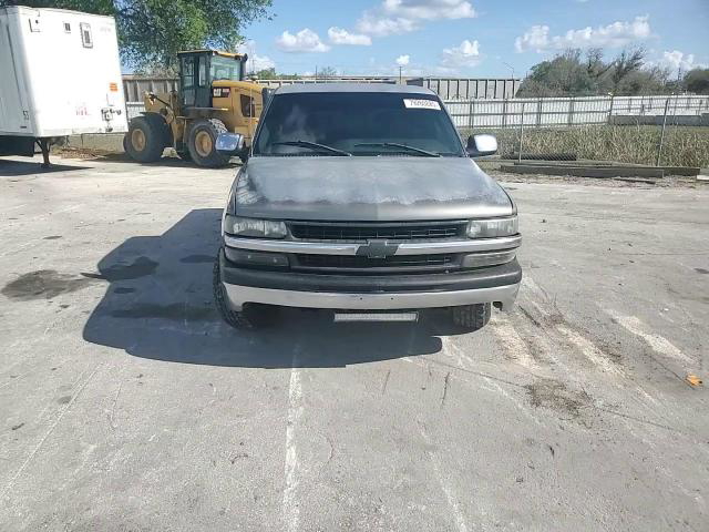 Chevrolet  2001
