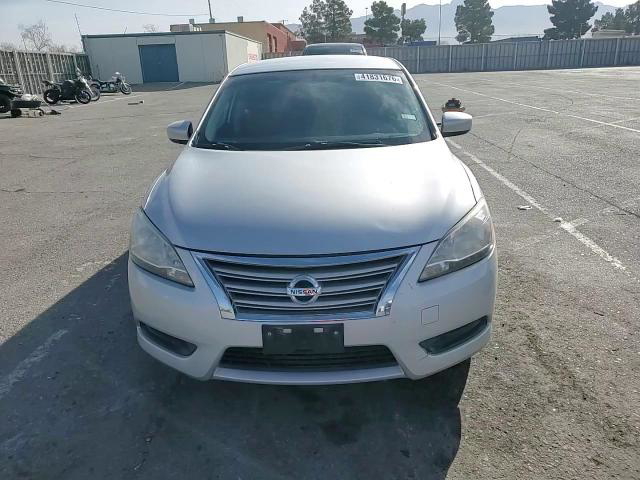 Nissan Sentra 2015