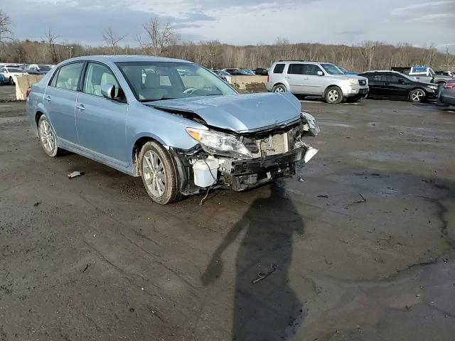 Toyota Avalon 2012