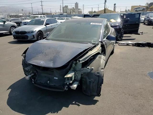 Tesla Model 3 2018