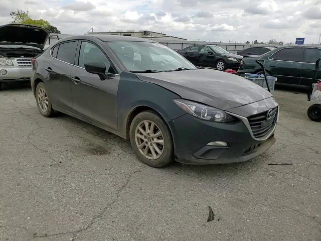 Mazda 3 2016