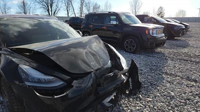 Tesla Model 3 2018