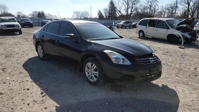 Nissan Altima 2012
