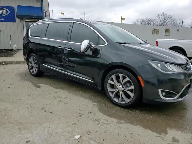Chrysler Pacifica 2018