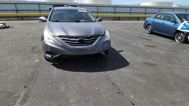 Hyundai Sonata 2011
