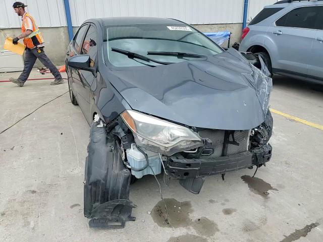 Toyota Corolla 2015