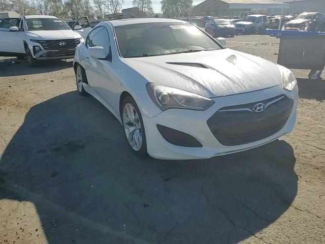 Hyundai Genesis 2013