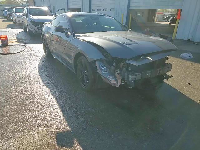 Ford Mustang 2021
