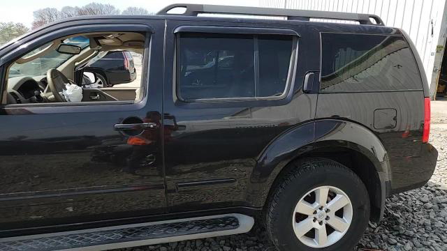 Nissan Pathfinder 2012