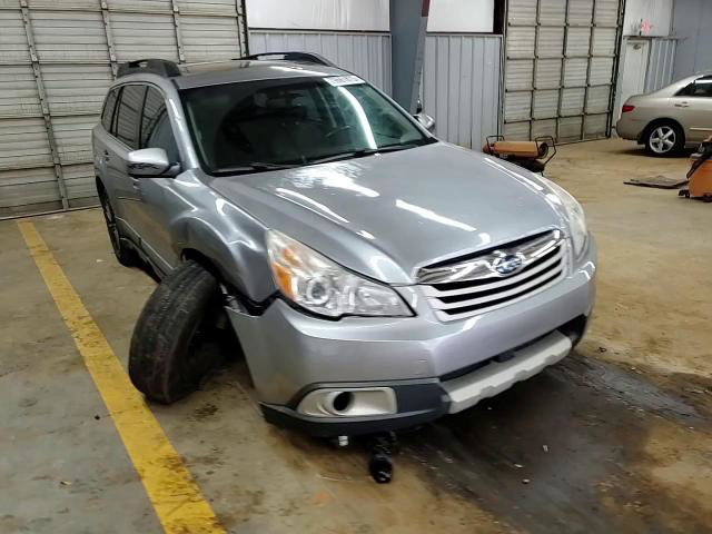 Subaru Outback 2010