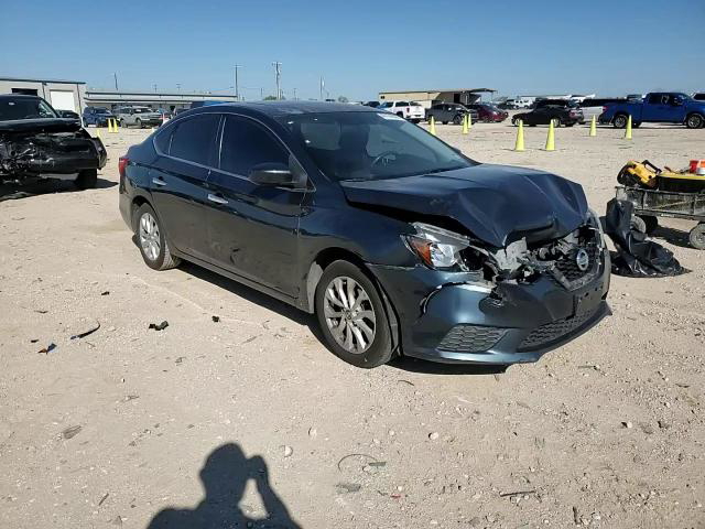 Nissan Sentra 2016