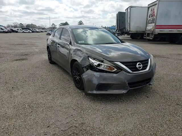 Nissan Altima 2017