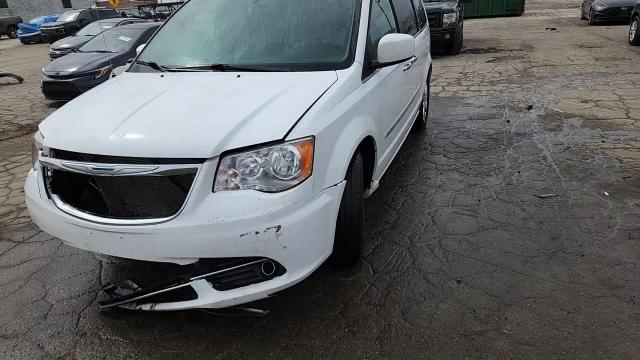 Chrysler Voyager 2015
