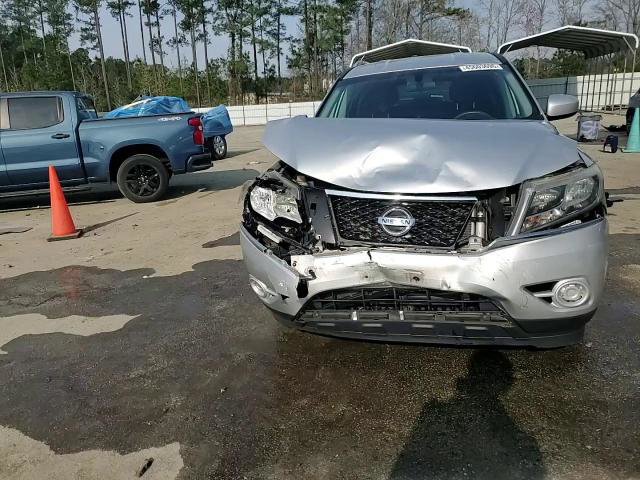 Nissan Pathfinder 2016